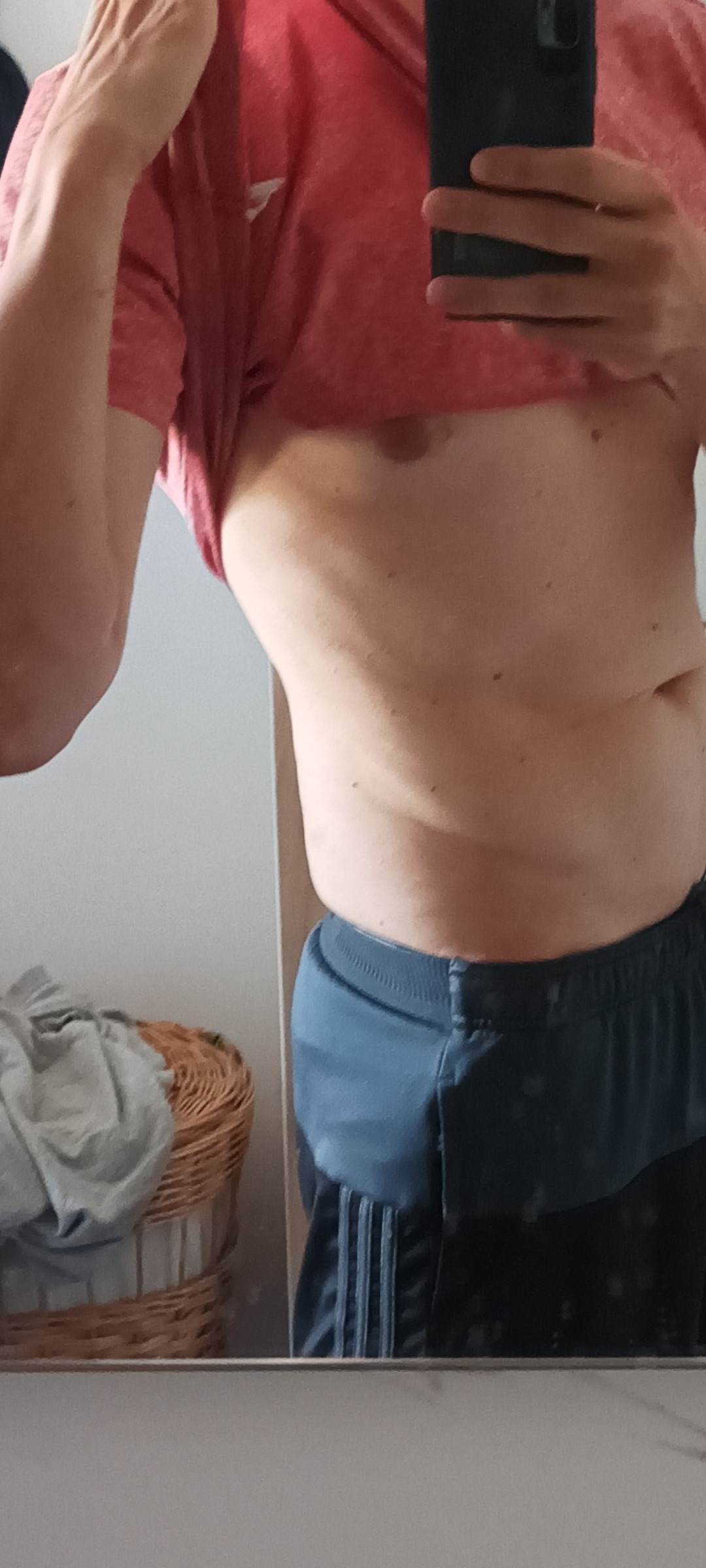 Profil von Issam